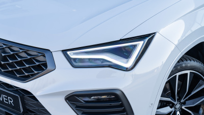 SEAT Ateca 1.5 TSI FR Max (pohľad zboku)