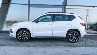 SEAT Ateca 1.5 TSI FR Max (pohľad do interiéru)