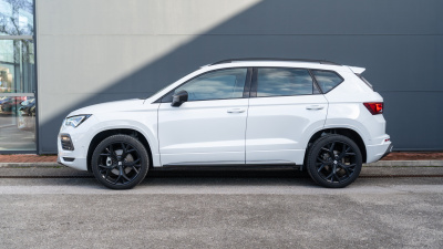 SEAT Ateca 1.5 TSI FR Max (pohľad zboku)