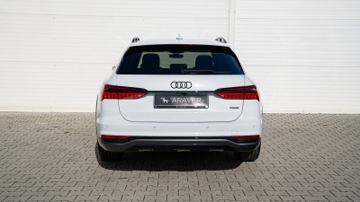 AUDI A6 Allroad 3.0 TDI Quattro (pohľad do interiéru)