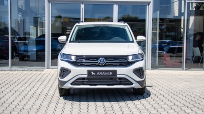 VW T-Cross 1.5 TSI Limited (pohľad do interiéru)