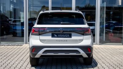 VW T-Cross 1.5 TSI Limited (pohľad do interiéru)