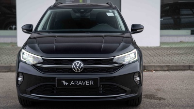 VW Taigo 1.0 TSI Limited (pohľad do interiéru)