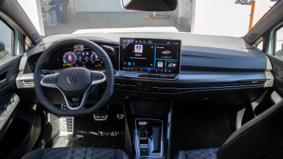 VW Golf Variant 1.5 eTSI R-Line Limited