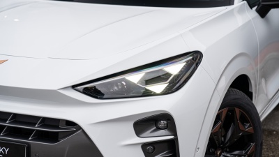 CUPRA Terramar 1.5 eTSI (pohľad do interiéru)