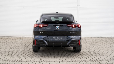 BMW X2 20d xDrive (pohľad do interiéru)