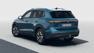 VW Tiguan 1.5 eTSI Limited (pohľad zozadu)