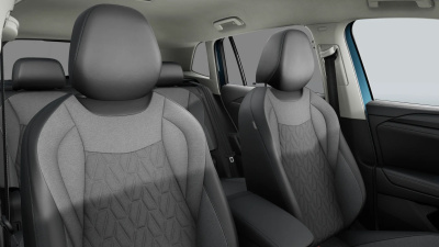 VW Tiguan 1.5 eTSI Limited (pohľad do interiéru)