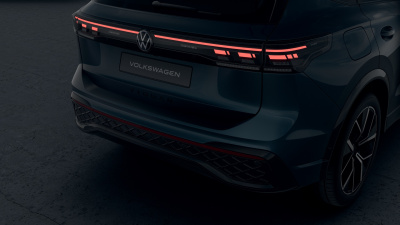 VW Tiguan 2.0 TSI R-Line Limited 4x4 (pohľad do interiéru)