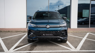 VW Tiguan 2.0 TSI R-Line Limited 4x4 (pohľad zboku)