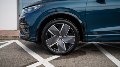 VW Tiguan 2.0 TSI R-Line Limited 4x4 (pohľad do interiéru)