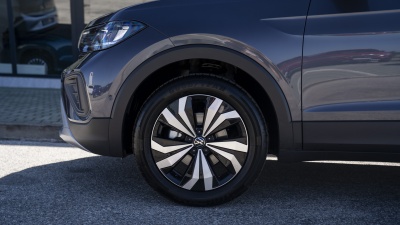 VW T-Cross 1.5 TSI Limited (pohľad do interiéru)