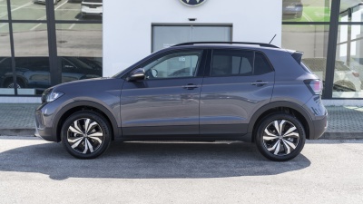 VW T-Cross 1.5 TSI Limited (pohľad do interiéru)