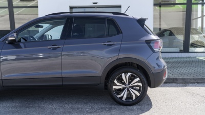 VW T-Cross 1.5 TSI Limited (pohľad do interiéru)