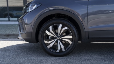 VW T-Cross 1.5 TSI Limited (pohľad do interiéru)