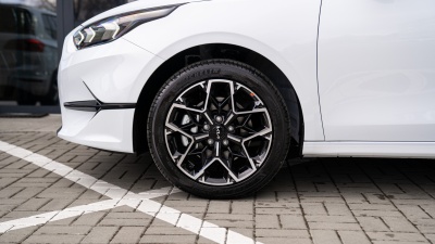 Kia Ceed SW 1.5 T-GDi Sport (pohľad do interiéru)