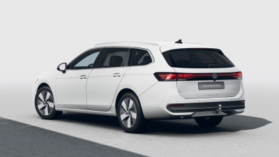 VW Passat Variant 2.0 TDI Business (pohľad zozadu)