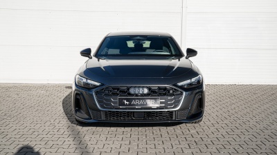 Audi A5 Limuzína 2.0 TDI Quattro  (pohľad zboku)