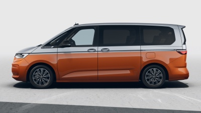 VW Multivan Bulli Long 2.0 TDI (pohľad zboku)