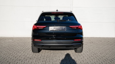 AUDI Q3 1.5 TFSI Advanced (pohľad do interiéru)