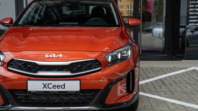 Kia XCeed 1.5 T-GDi 7DCT Silver (pohľad do interiéru)