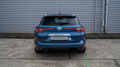 Renault Mégane Grandtour 1.5 dCi (pohľad zozadu)