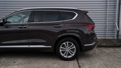 Hyundai Santa Fe 2.2 CRDi (pohľad do interiéru)