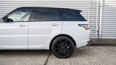 Range Rover Sport SDV6 HSE Dynamic (pohľad do interiéru)