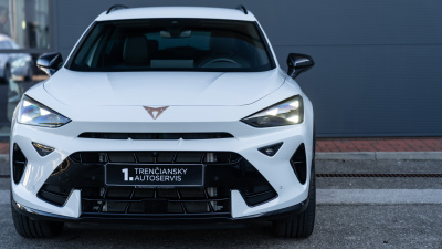 CUPRA Formentor 1.5 TSI (pohľad do interiéru)