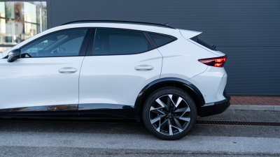 CUPRA Formentor 1.5 TSI (pohľad do interiéru)