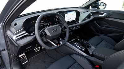 Audi A5 Limuzína 2.0 TFSI (pohľad zboku)