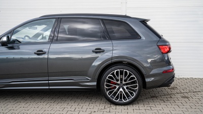 AUDI SQ7 (pohľad do interiéru)