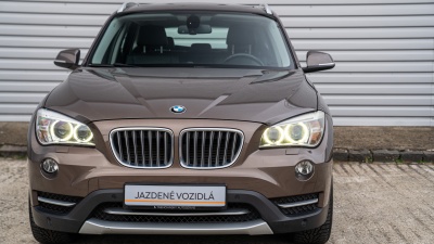 BMW X1 X20D (pohľad do interiéru)