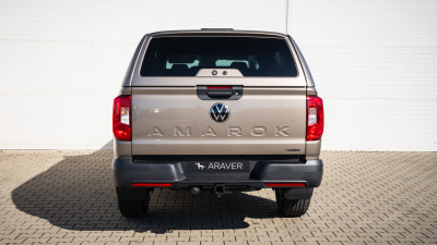 VW Amarok 2.0 TDI 4WORK  4x4 N1 (pohľad spredu)