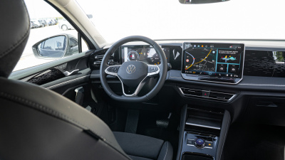 VW Tiguan 2.0 TSI Elegance 4x4 (pohľad do interiéru)