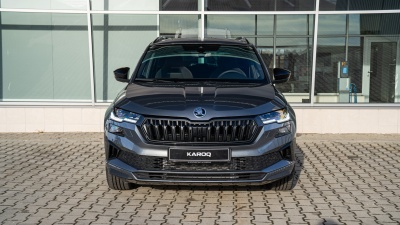 Škoda Karoq 1.5 TSI Sportline  (pohľad zozadu)