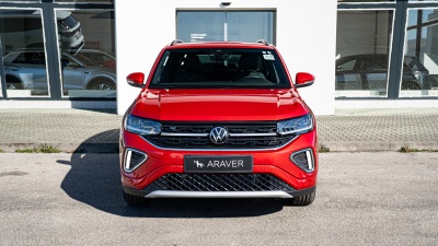 VW T-Cross 1.5 TSI R-Line Limited (pohľad do interiéru)