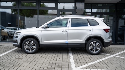 Škoda Karoq 1.5 TSI Drive 130 (pohľad zozadu)