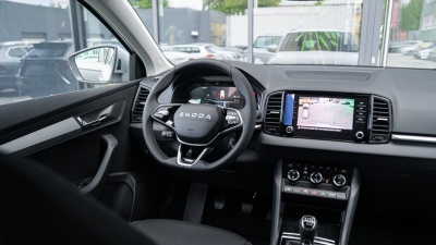 Škoda Karoq 1.5 TSI Drive 130 (pohľad do interiéru)