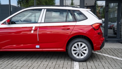 Škoda Kamiq 1.0 TSI Drive 130 (pohľad do interiéru)