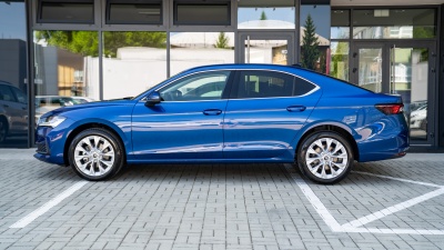Škoda Superb 2.0 TDI Top Selection  (pohľad zozadu)