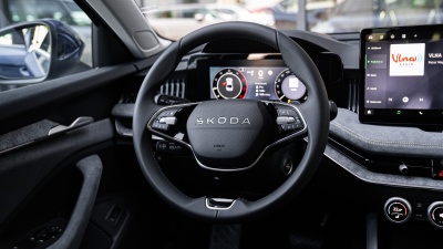 Škoda Superb 2.0 TDI Top Selection 