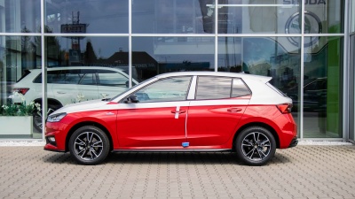 Škoda Fabia 1.0 TSI Monte Carlo (pohľad spredu)