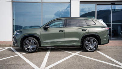 VW Tayron 2.0 TSI R-Line Limited 4x4 (pohľad zboku)