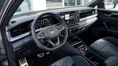 VW Tayron 2.0 TSI R-Line Limited 4x4 (pohľad do interiéru)