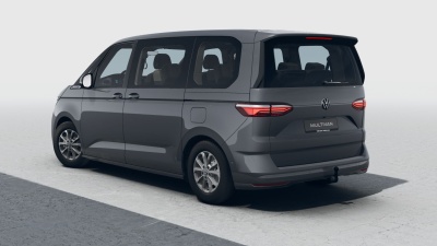 VW Multivan Bulli 2.0 TDI (pohľad zozadu)