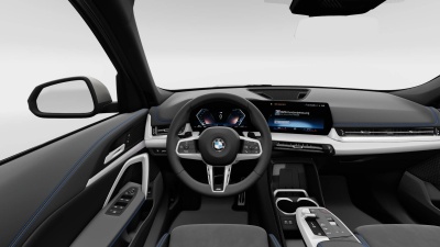 BMW X1 20i sDrive (pohľad do interiéru)