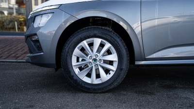 Škoda Kamiq 1.0 TSI Drive Plus (pohľad do interiéru)