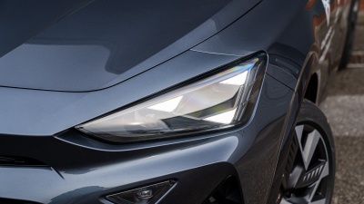 CUPRA Formentor 1.5 eTSI  (pohľad do interiéru)