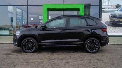 Škoda Karoq 2.0 TSI Sportline 4x4 (pohľad do interiéru)